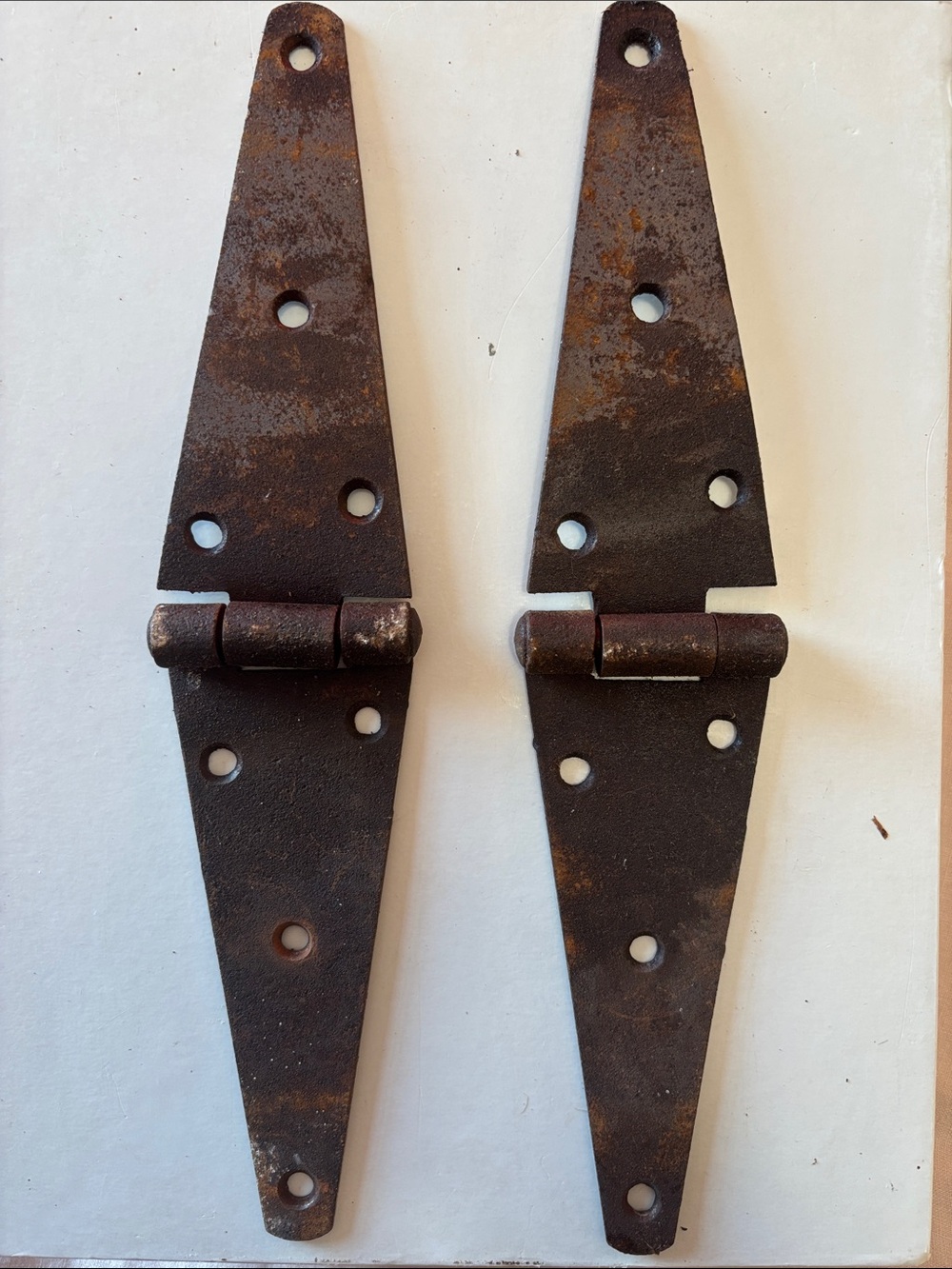 2 Rustic Iron T-Hinges Dark Rust Patina Hinges Steel Farmhouse Decor upcycle